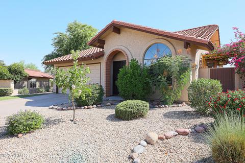 5207 E Half Moon Dr, Phoenix, AZ 85044 photo 7