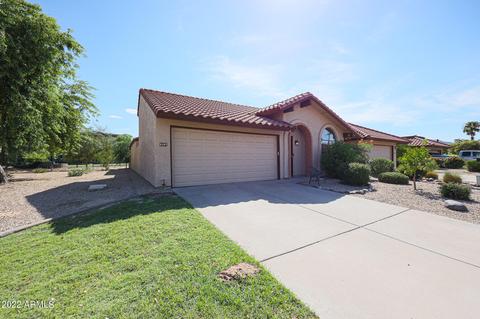 5207 E Half Moon Dr, Phoenix, AZ 85044 photo 8