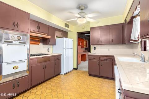 4229 E Mitchell Dr, Phoenix, AZ 85018 photo 12