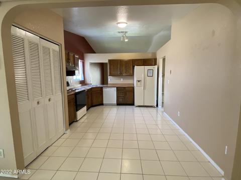 10217 S 49th St, Phoenix, AZ 85044 photo 7