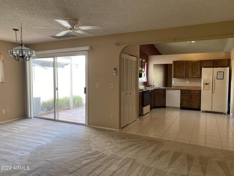 10217 S 49th St, Phoenix, AZ 85044 photo 4