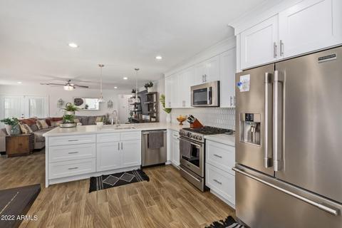 2431 E Peach Tree Dr, Chandler, AZ 85249 photo 11