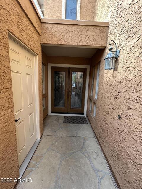 1037 E Lois Ln, Phoenix, AZ 85020 photo 3