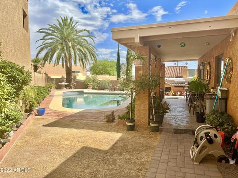 1037 E Lois Ln, Phoenix, AZ 85020 photo 28