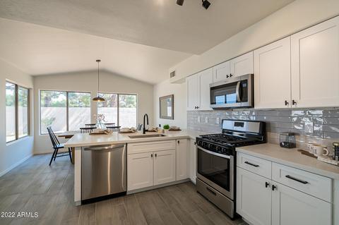 550 W Scott Ave, Gilbert, AZ 85233 photo 14