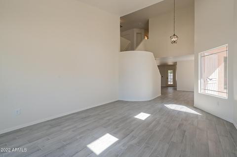 550 W Scott Ave, Gilbert, AZ 85233 photo 8