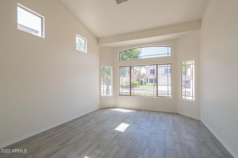 550 W Scott Ave, Gilbert, AZ 85233 photo 6