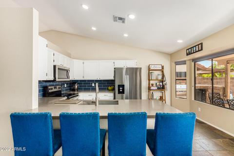 2749 E Rock Wren Rd, Phoenix, AZ 85048 photo 4