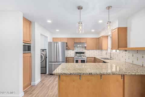 306 E Cornell Dr, Tempe, AZ 85283 photo 2