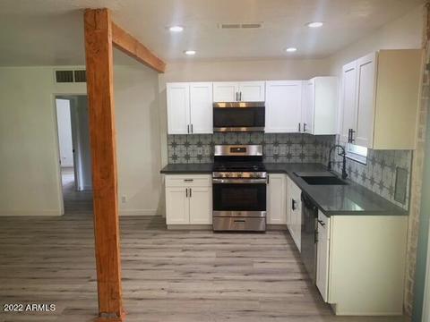 7023 N 25th Dr, Phoenix, AZ 85051 photo 17