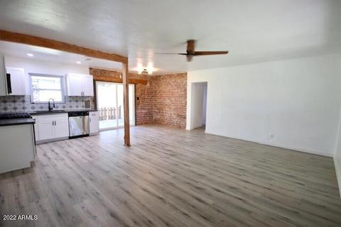 7023 N 25th Dr, Phoenix, AZ 85051 photo 10