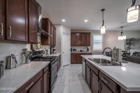 721 E Buckingham Ct, Gilbert, AZ 85297 photo 11