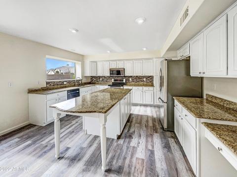 1425 E Toledo St, Gilbert, AZ 85295 photo 2