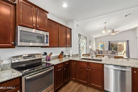 2626 E Gillcrest Rd, Gilbert, AZ 85298 photo 8