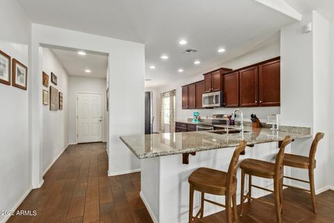 2626 E Gillcrest Rd, Gilbert, AZ 85298 photo 6
