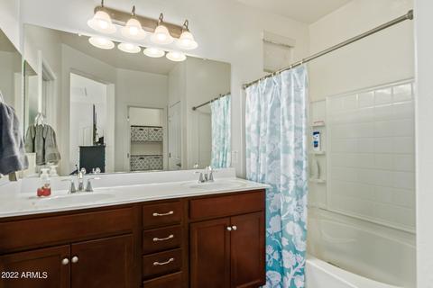 2626 E Gillcrest Rd, Gilbert, AZ 85298 photo 13