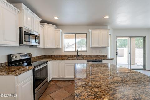 3410 E Crescent Way, Gilbert, AZ 85298 photo 12