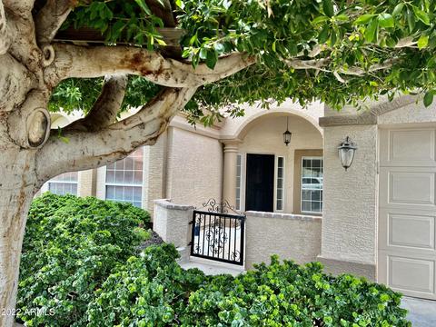 4026 E Lavender Ln, Phoenix, AZ 85044 photo 2