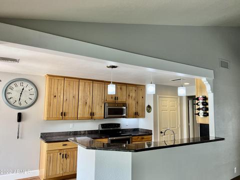 4026 E Lavender Ln, Phoenix, AZ 85044 photo 4
