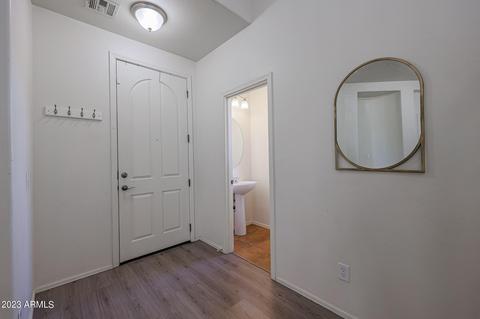 2353 E Bowker St, Phoenix, AZ 85040 photo 4