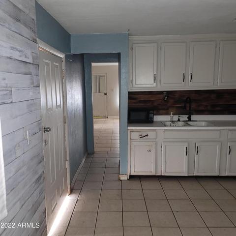 212 E Southgate Ave, Phoenix, AZ 85040 photo 4