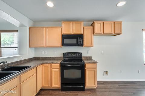 3441 E Crescent Way, Gilbert, AZ 85298 photo 8