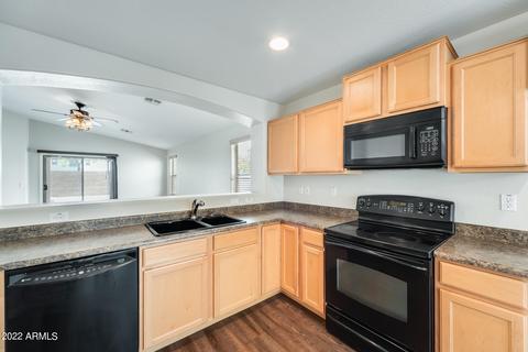 3441 E Crescent Way, Gilbert, AZ 85298 photo 9
