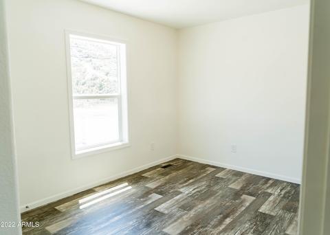 7285 S Russell Rd, Globe, AZ 85501 photo 13