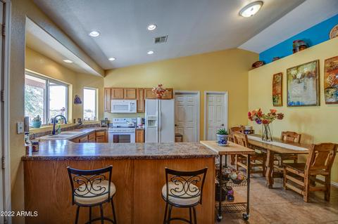 5349 E Savanna Ln, Coolidge, AZ 85128 photo 7