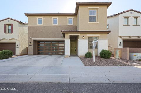 690 N Sparrow Ct, Gilbert, AZ 85234 photo 1