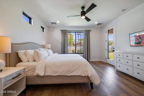 4034 E Campus Dr, Phoenix, AZ 85018 photo 19