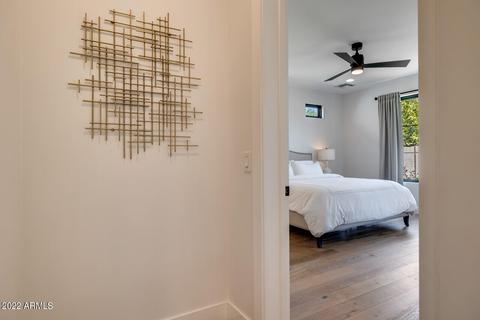 4034 E Campus Dr, Phoenix, AZ 85018 photo 17