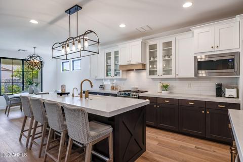 4034 E Campus Dr, Phoenix, AZ 85018 photo 8