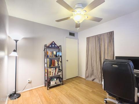 4526 E Lynne Ln, Phoenix, AZ 85042 photo 15