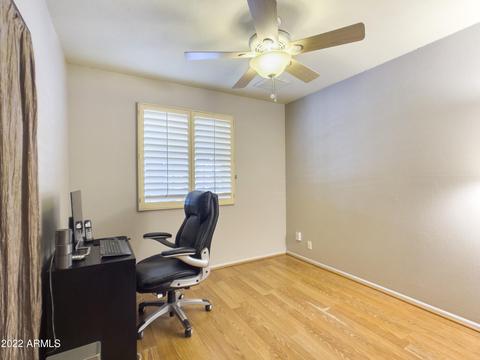4526 E Lynne Ln, Phoenix, AZ 85042 photo 16