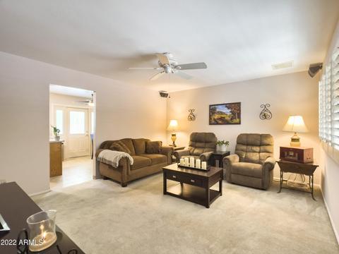 4526 E Lynne Ln, Phoenix, AZ 85042 photo 4