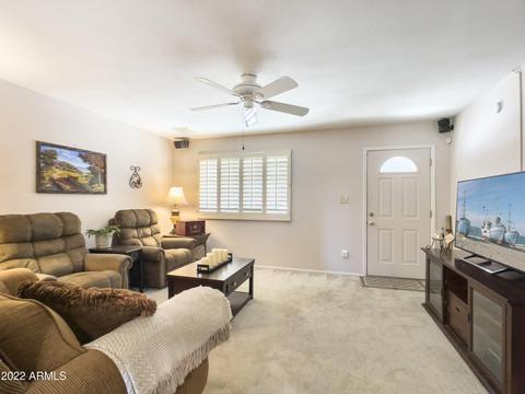 4526 E Lynne Ln, Phoenix, AZ 85042 photo 5