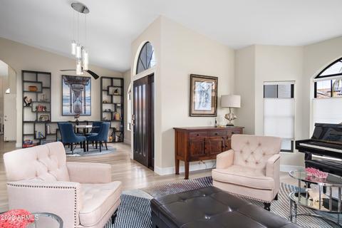 443 E Hearne Way, Gilbert, AZ 85234 photo 4