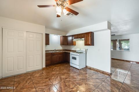8037 S 25th Pl, Phoenix, AZ 85042 photo 10