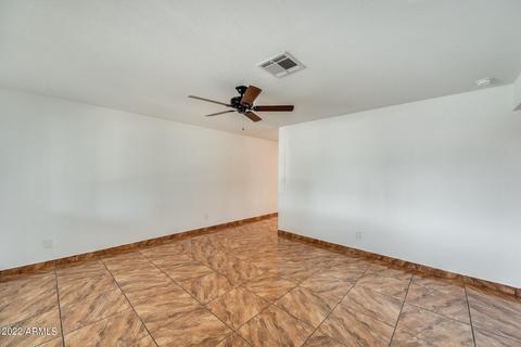 8037 S 25th Pl, Phoenix, AZ 85042 photo 6