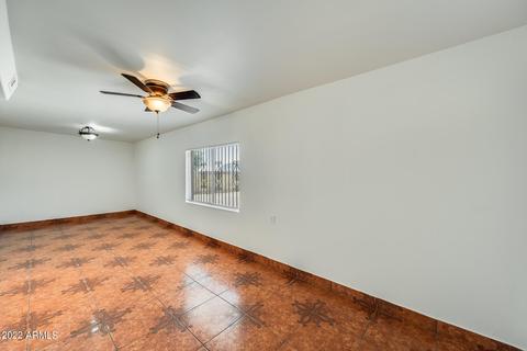 8037 S 25th Pl, Phoenix, AZ 85042 photo 19