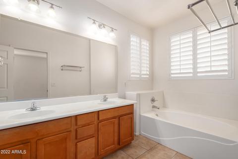 1033 E Julian Dr, Gilbert, AZ 85295 photo 18