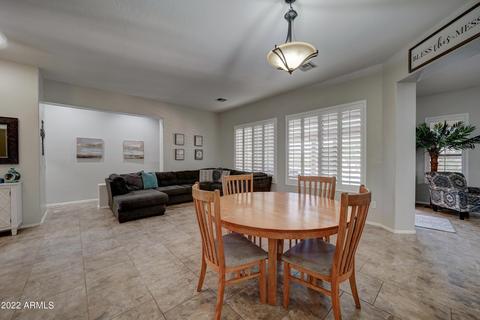 976 E Del Rio St, Gilbert, AZ 85295 photo 4