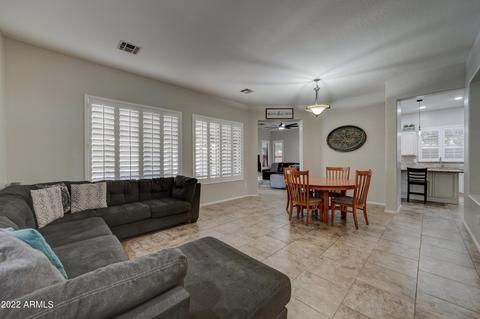 976 E Del Rio St, Gilbert, AZ 85295 photo 3