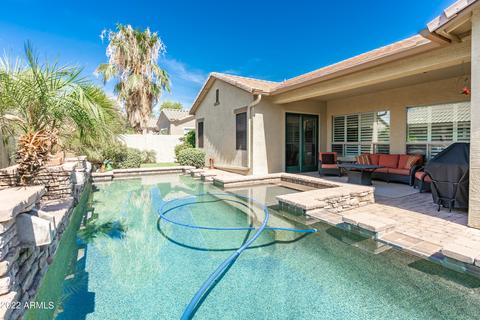 1247 E Arrowhead Trl, Gilbert, AZ 85297 photo 4