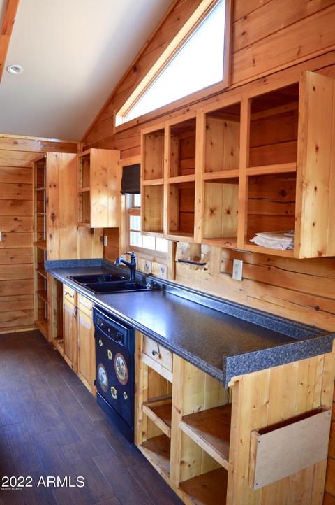9845 W Gleed Station Rd, Ash Fork, AZ 86320 photo 11