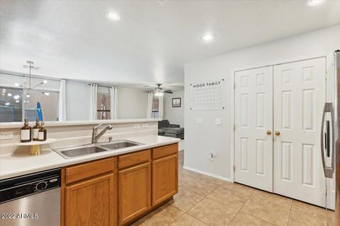 3898 E Jasper Dr, Gilbert, AZ 85296 photo 13