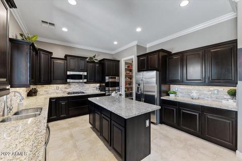 3167 E Warbler Rd, Gilbert, AZ 85297 photo 5