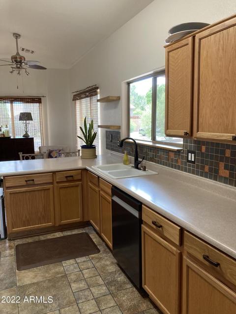 7826 S 26th St, Phoenix, AZ 85042 photo 6