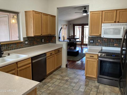 7826 S 26th St, Phoenix, AZ 85042 photo 5